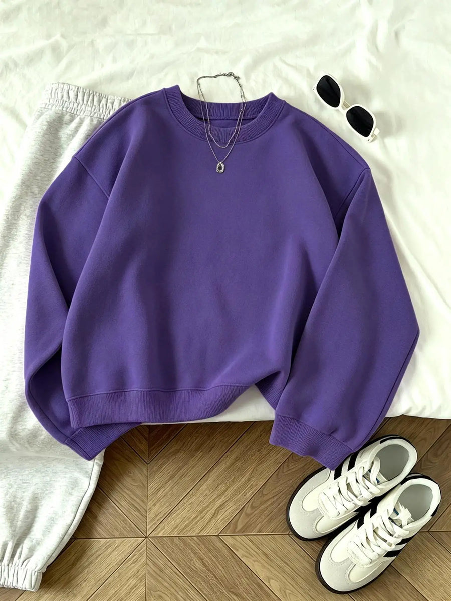 Mjuk rundhalsad sweatshirt för dam, avslappnad passform