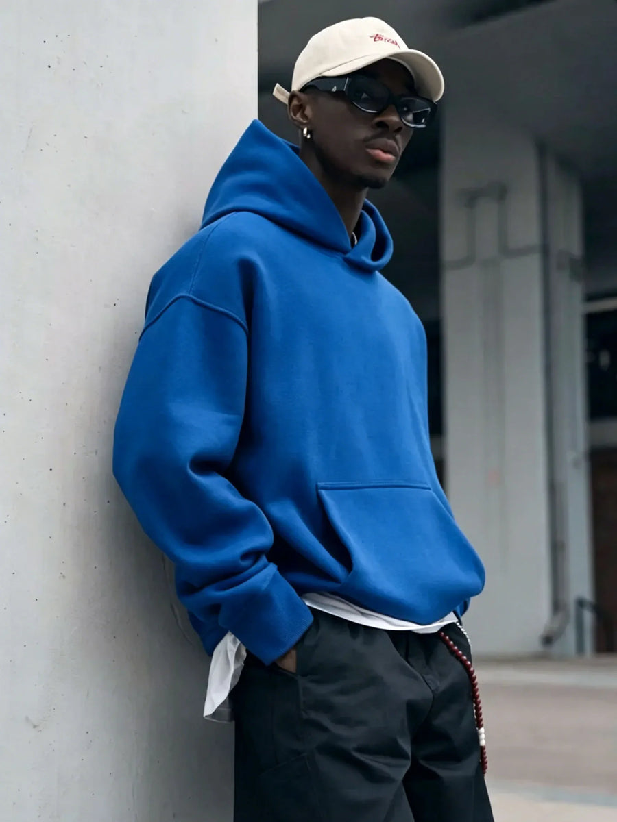 Män Oversize Hoodie med Känguruficka och Huva i Enfärgade Material