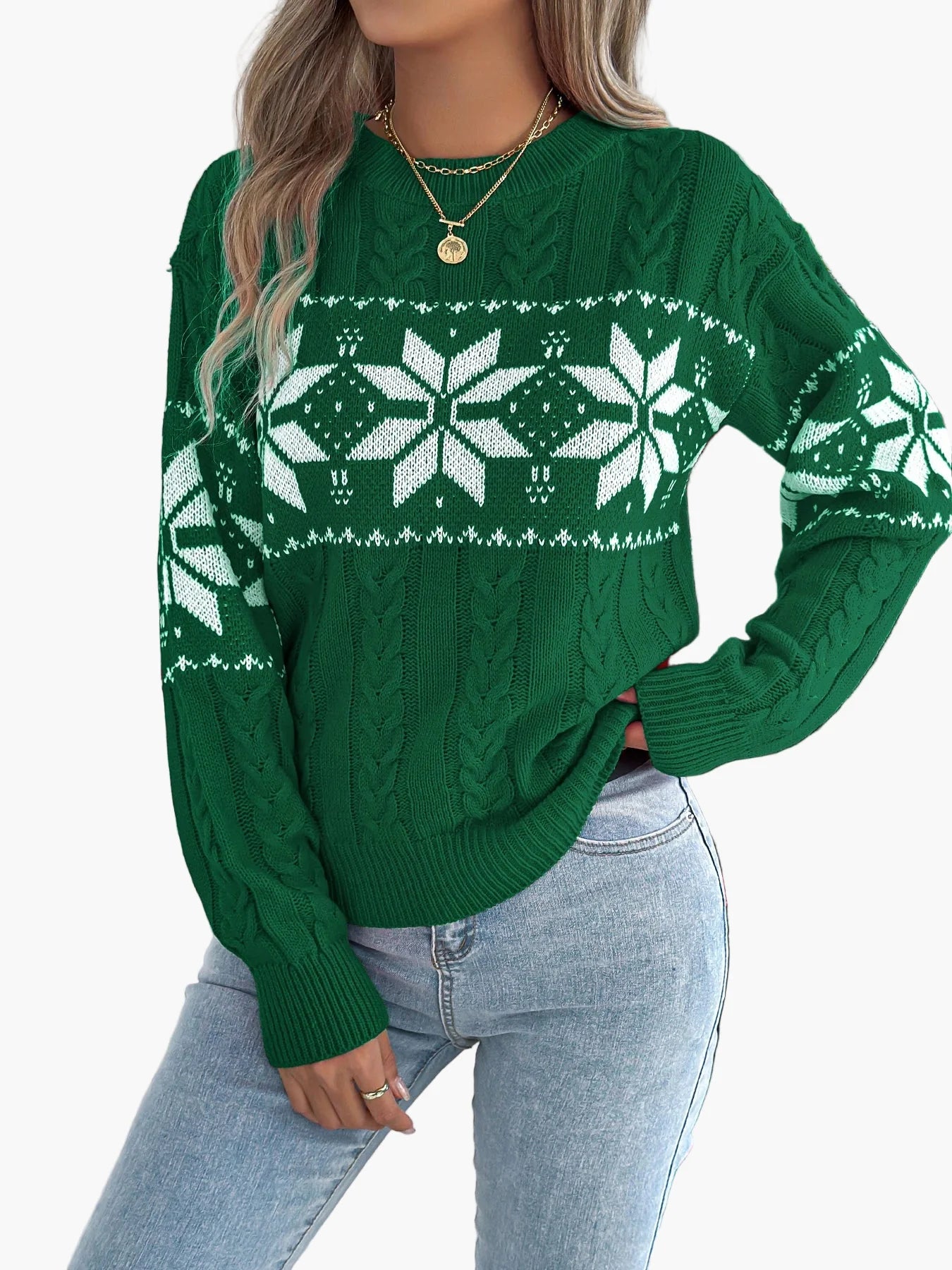 Dam Jultröja med Snöflinga och Kabelstickad Design – Perfekt för Julfest och Vintermys