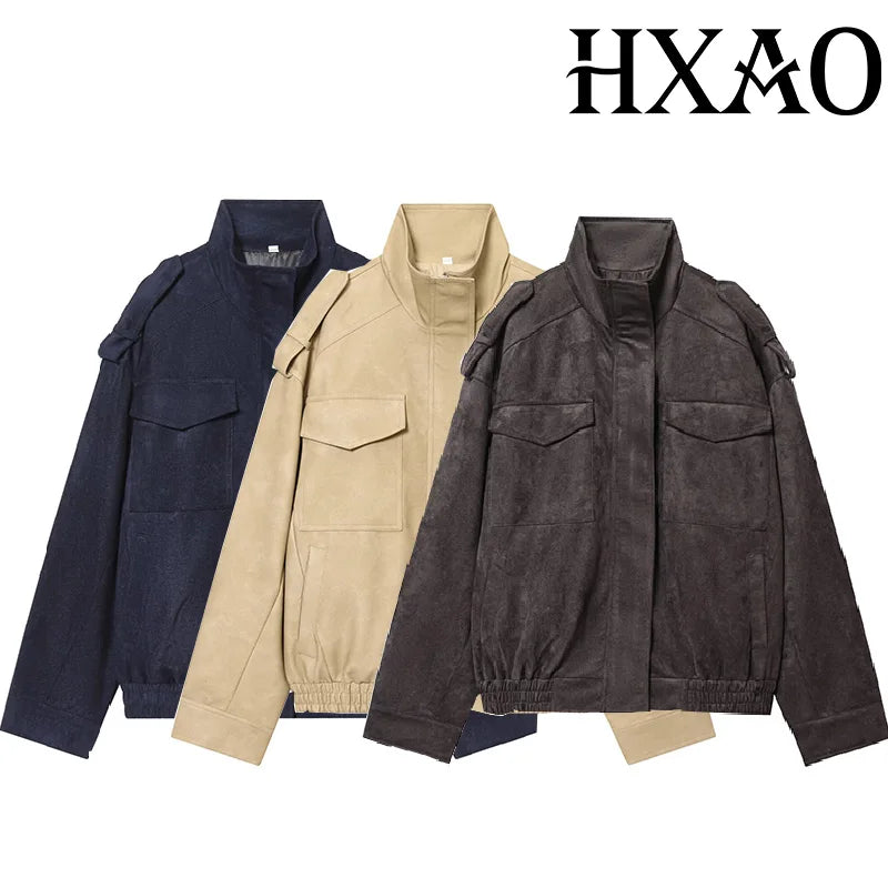 Unisex jacka med hög krage och bröstfickor
