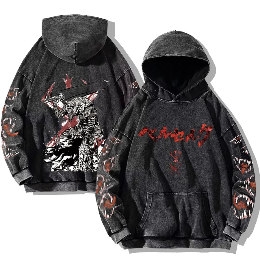Svart huvtröja med tvättad look och tryck, Unisex Berserk-inspirerad hoodie