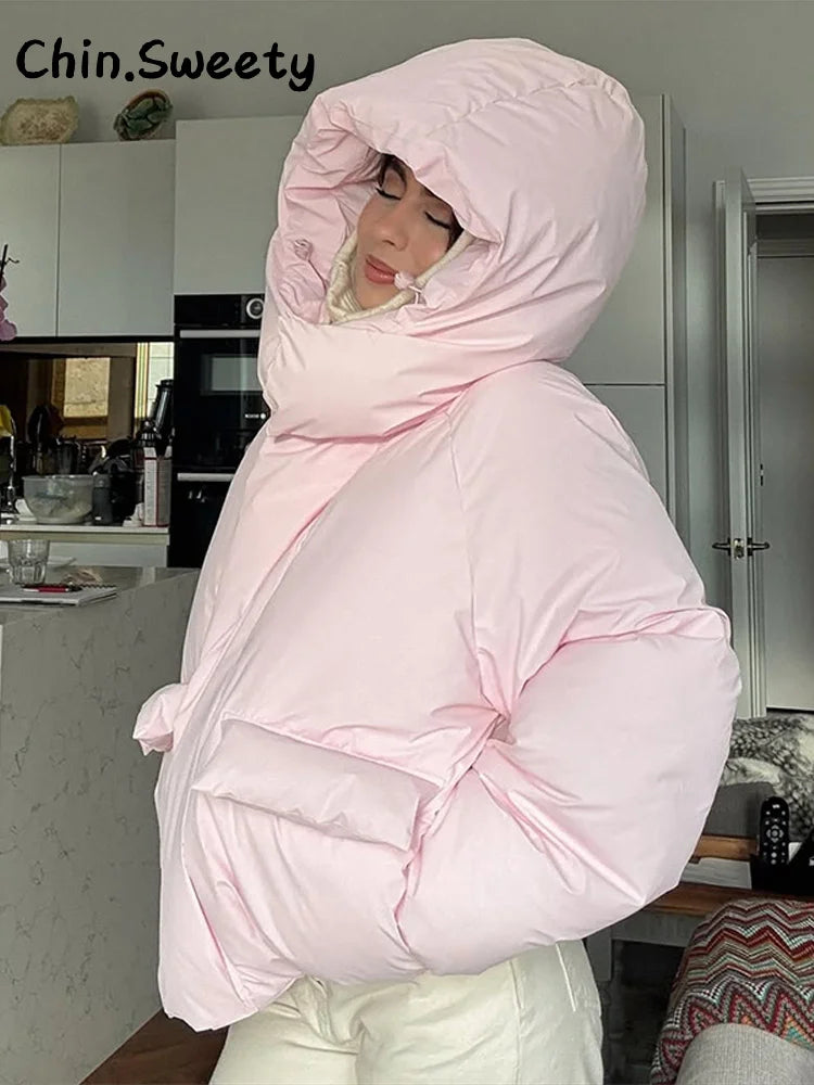 Kort pufferjacka med luva och hög krage, oversized design