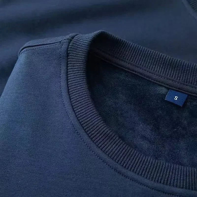 Unisex sweatshirt med rundhals och mjuk insida