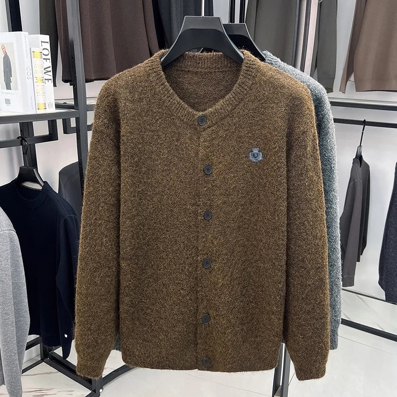 Herr kofta med rund hals och knappar, mysig stickad tröja i enfärgad design
