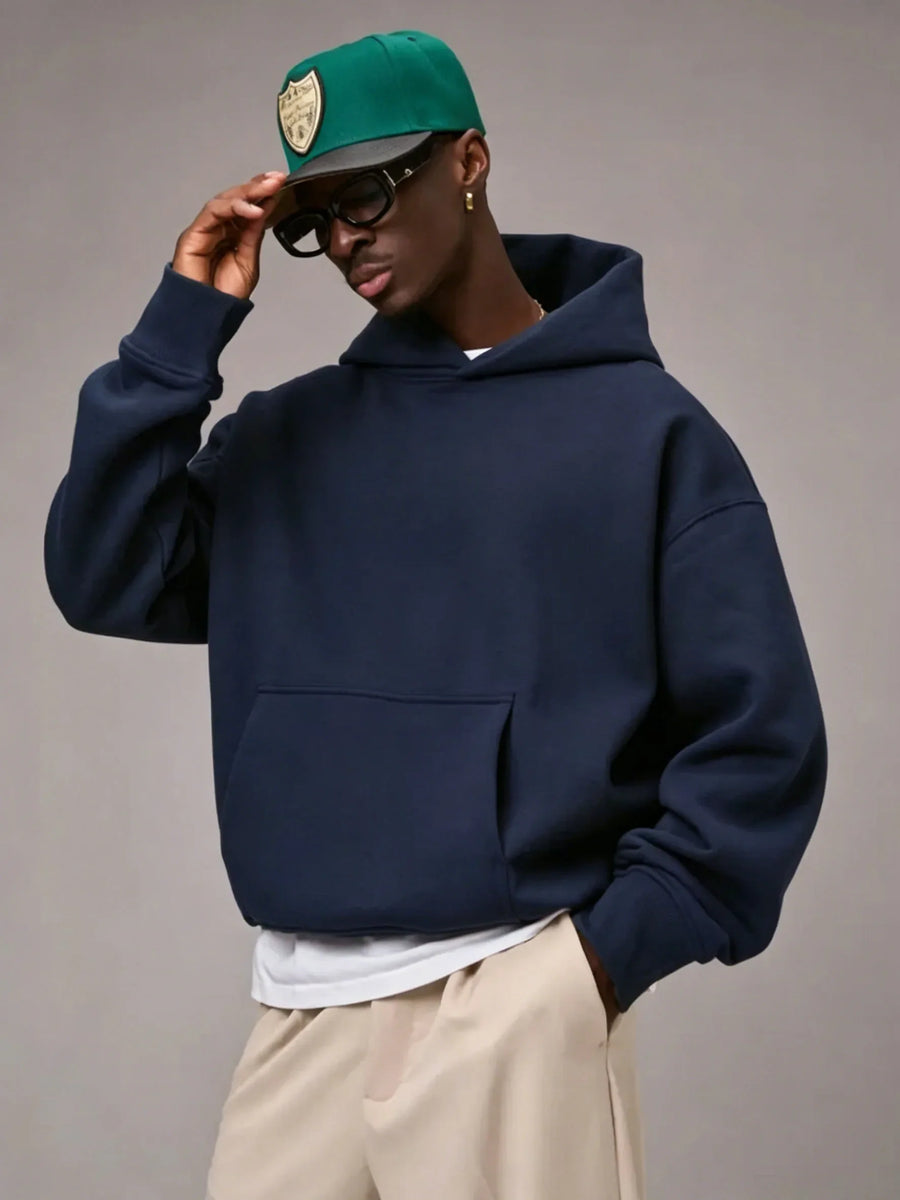 Män Oversize Hoodie med Känguruficka och Huva i Enfärgade Material