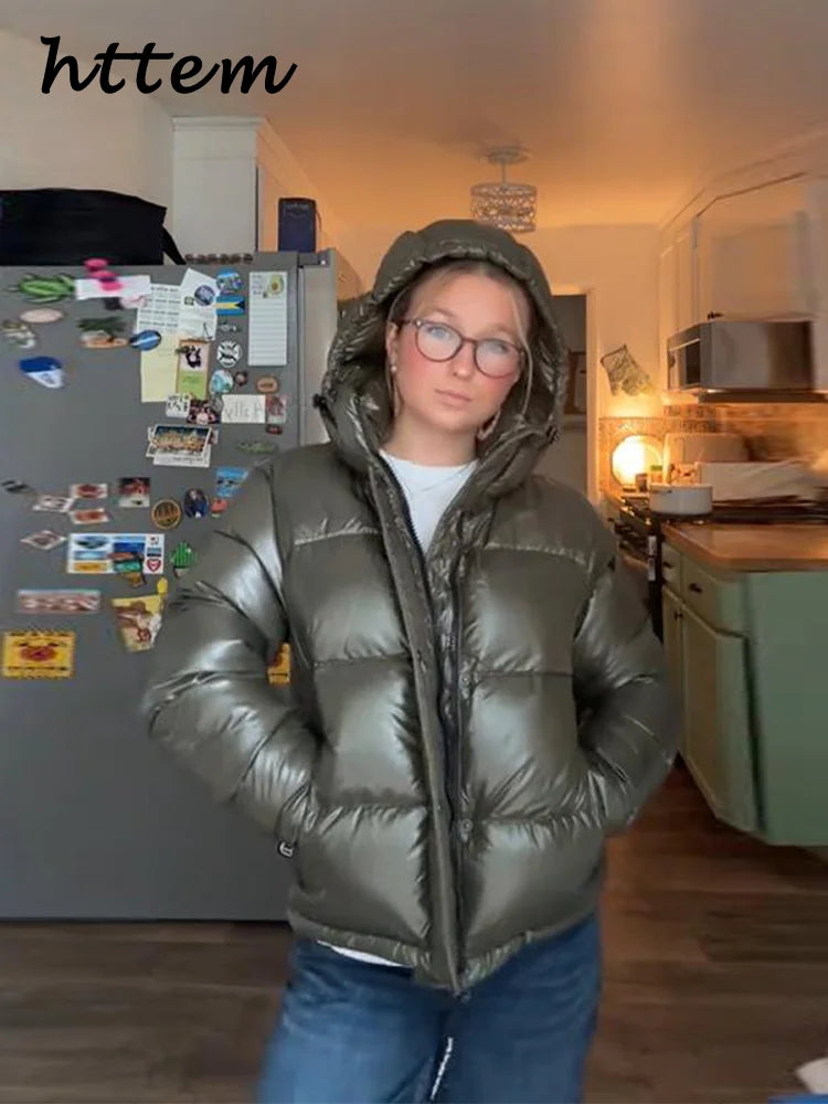Grön glansig dunjacka med huva, kort pufferjacka för dam