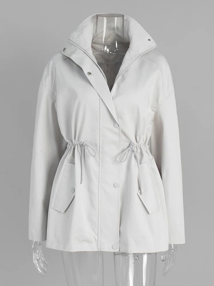 Damjacka med ståkrage och dragsko i midjan, beige, khaki, vit