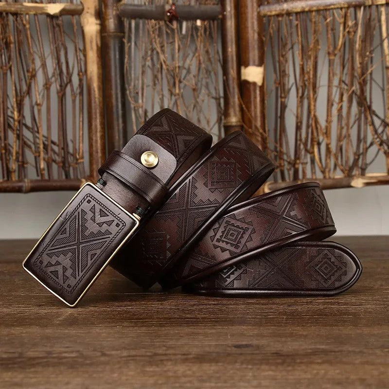 Bälte med spänne och präglat mönster i brunt, svart eller khaki