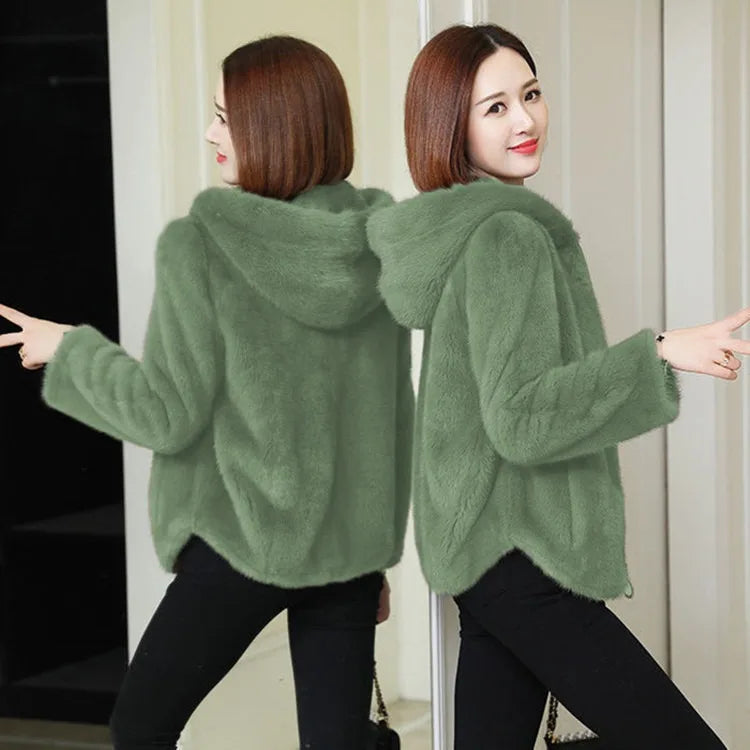 Kvinnors mjuk hoodiejacka i fuskpäls, kort modell med dragkedja