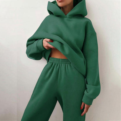Damers mysigt tvådelat lounge-set med hoodie och joggingbyxor – perfekt för hemmabruk och avslappnad stil