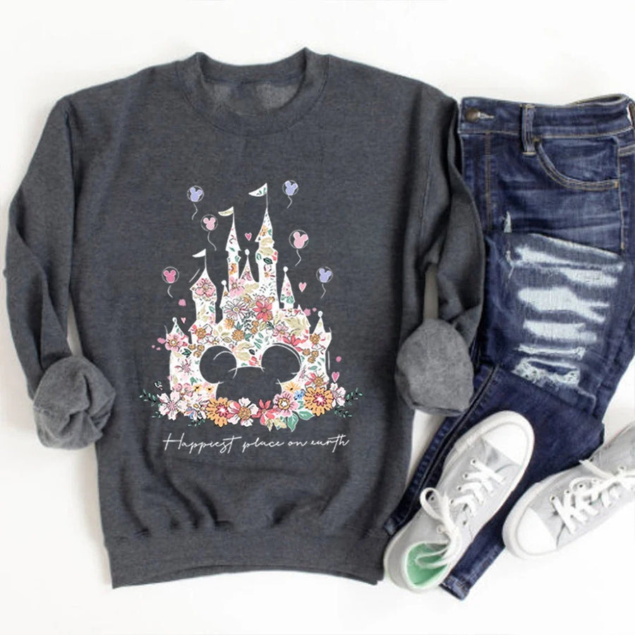 Vit sweatshirt med slottstryck och blommor, långärmad tröja