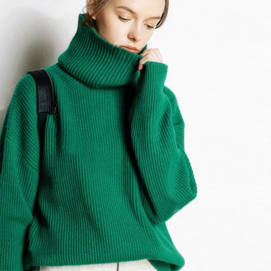 Damtröja med Polokrage – Elegant och Varm Stickad Tröja för Höst och Vinter