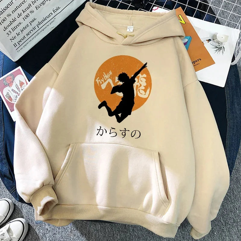 Hoodie med Karasuno Volleyball Club-tryck, beige/svart, unisex