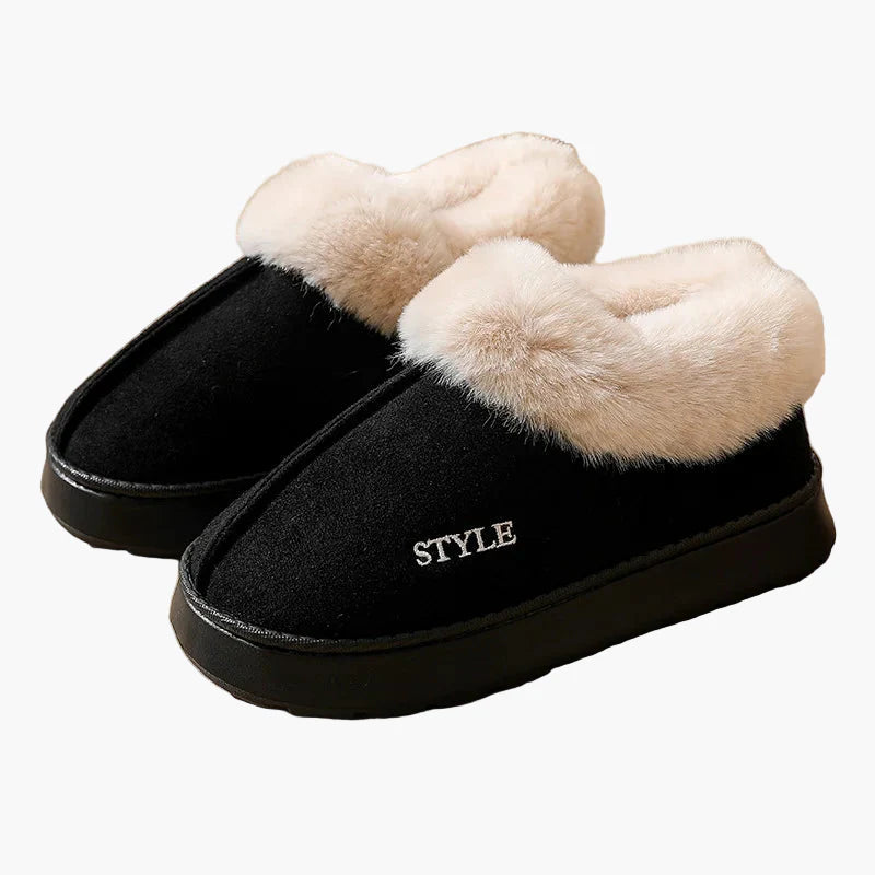 Damtofflor för vinter inomhus och utomhus – mysiga och halksäkra med elegant pälsdetalj