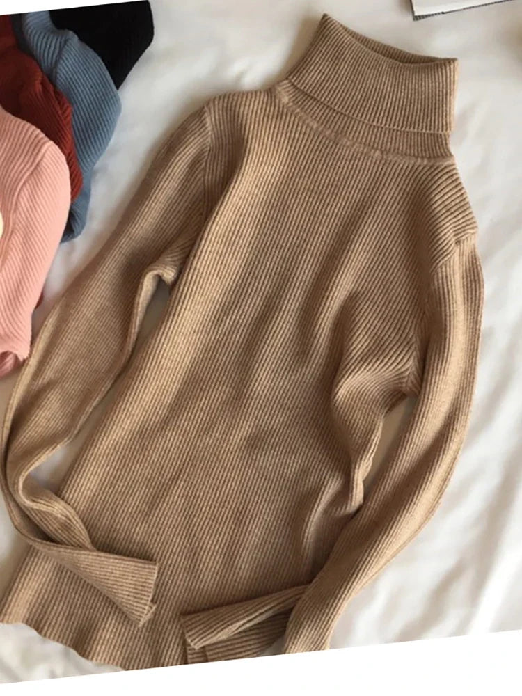 Ribbstickad Polotröja för Dam i Flerfärgad Stretchig Design
