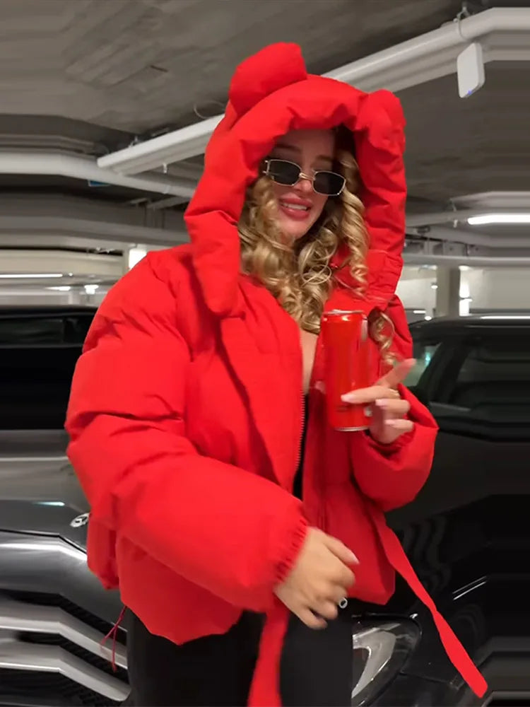 Pufferväst med öron, kort modell och dragkedja, svart eller röd