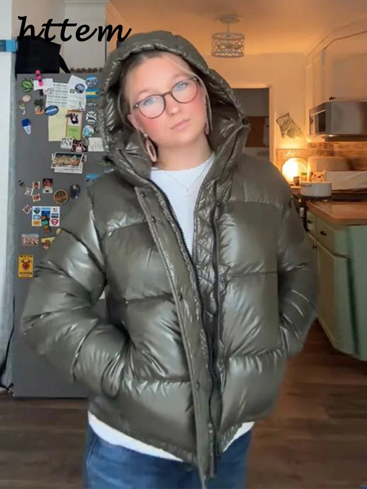 Grön glansig dunjacka med huva, kort pufferjacka för dam