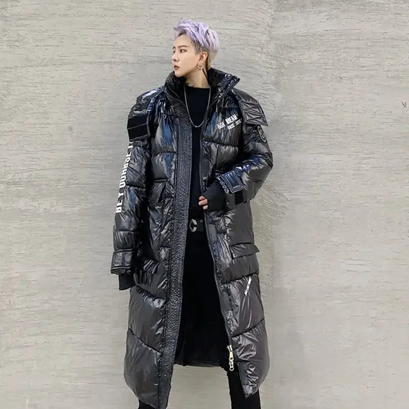 Lång vadderad jacka med huva och dragkedja, unisex