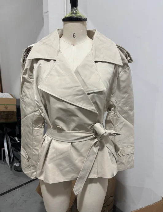 Dam Trenchcoat Lång med Bälte Beige