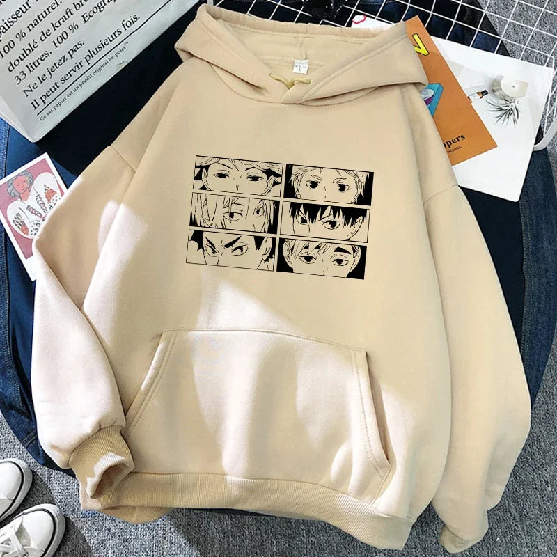 Hoodie med Karasuno Volleyball Club-tryck, beige/svart, unisex