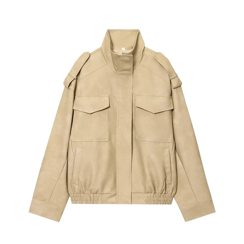Unisex jacka med hög krage och bröstfickor