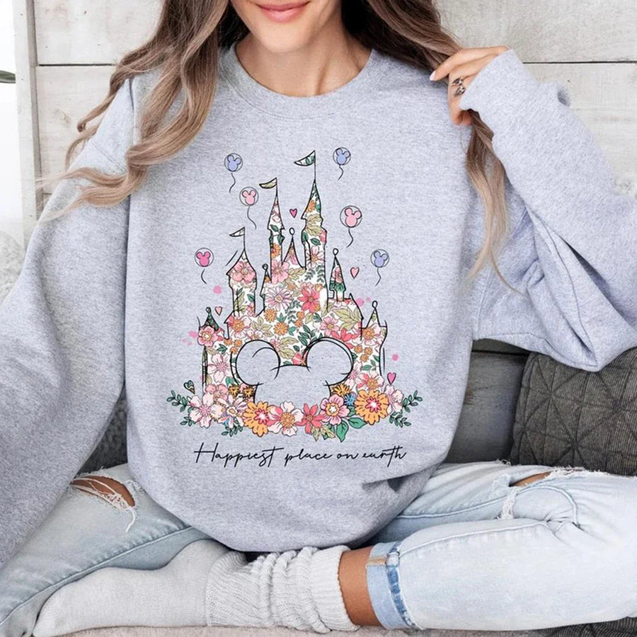 Vit sweatshirt med slottstryck och blommor, långärmad tröja