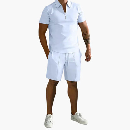Herrset med pikétröja och shorts – Elegant och avslappnad sommarstil för vardag och fritid