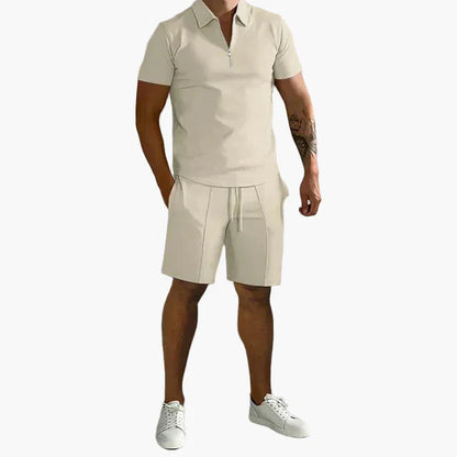 Herrset med pikétröja och shorts – Elegant och avslappnad sommarstil för vardag och fritid