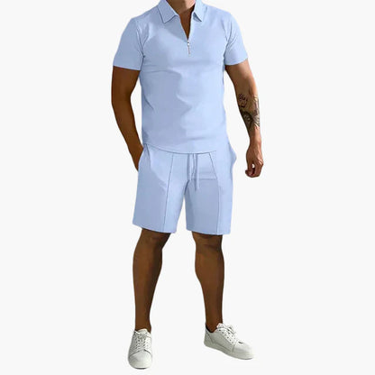 Herrset med pikétröja och shorts – Elegant och avslappnad sommarstil för vardag och fritid