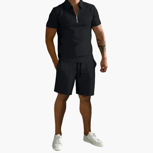Herrset med pikétröja och shorts – Elegant och avslappnad sommarstil för vardag och fritid