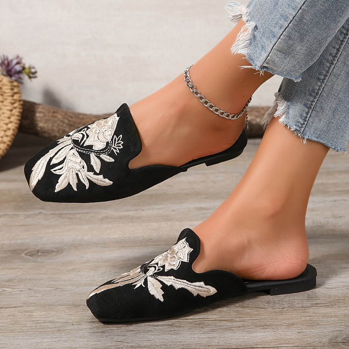 Dam Tofflor Slip-on Elegant Broderad Design Mode Skor för Vardag & Fest