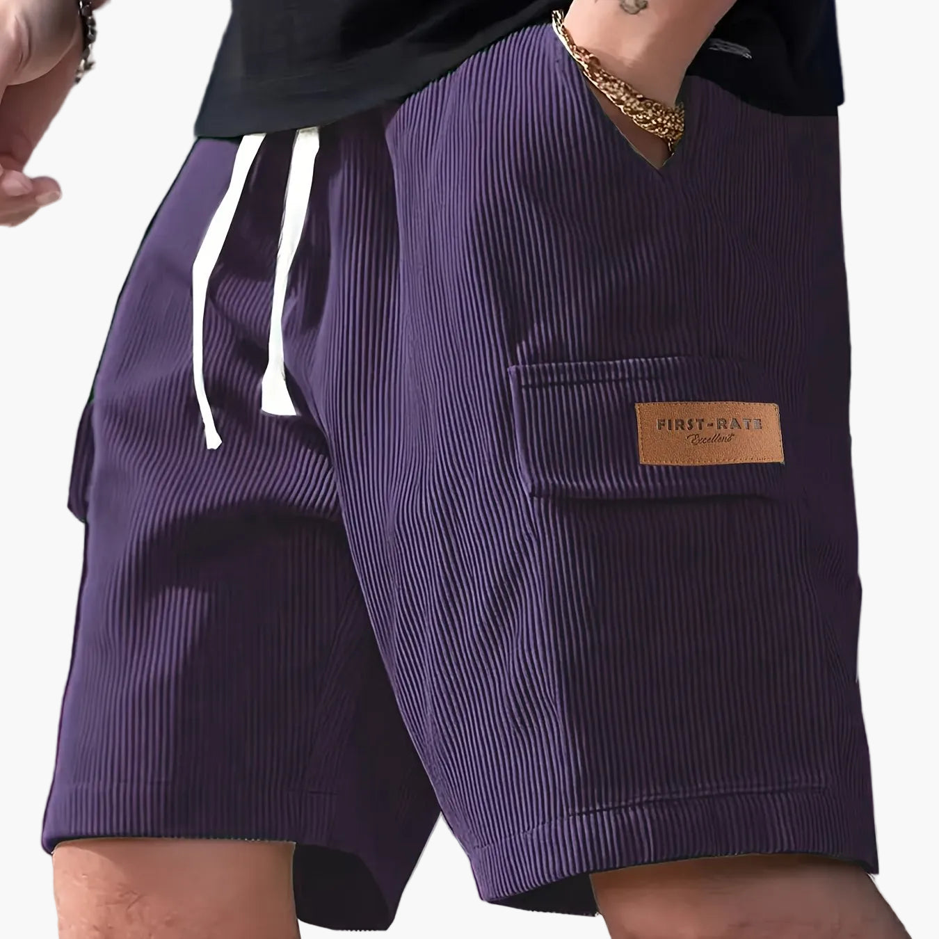 Herrshorts med avslappnad passform och fickdetalj – Perfekta för vardag och fritid
