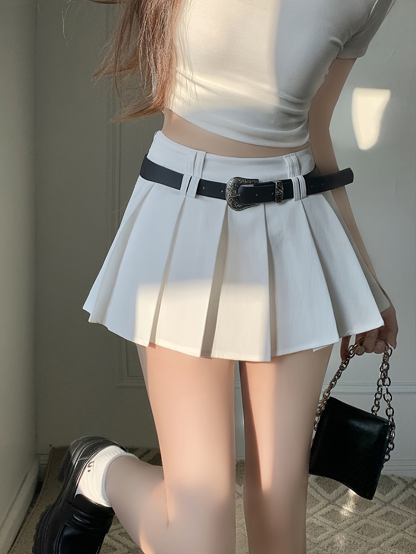 Dam Kjol och Crop Top Set, Plisserad Mini Kjol med Bälte, Trendig och Sexig Outfit för Vardag och Fest