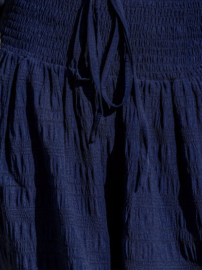 Damshorts med hög midja och dragsko – sommar, strand och semesterstil