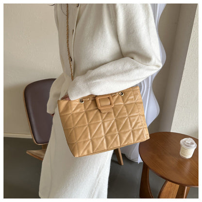 Victoria – Trendig Chict Chanel-stil Rombformad Kedjeväska