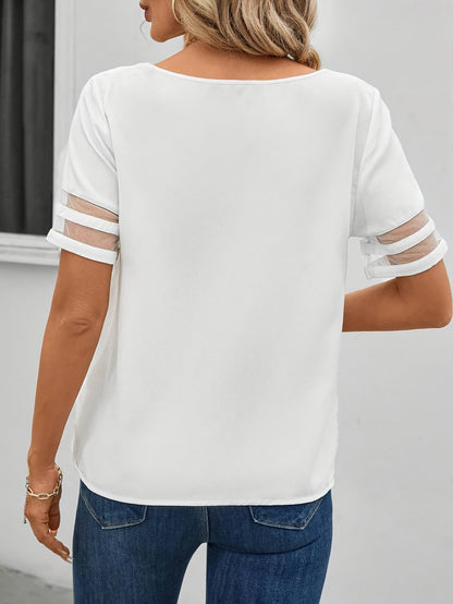 Dam Blus med Asymmetrisk Krage och Retro Blommönster – Elegant Vardagsstil