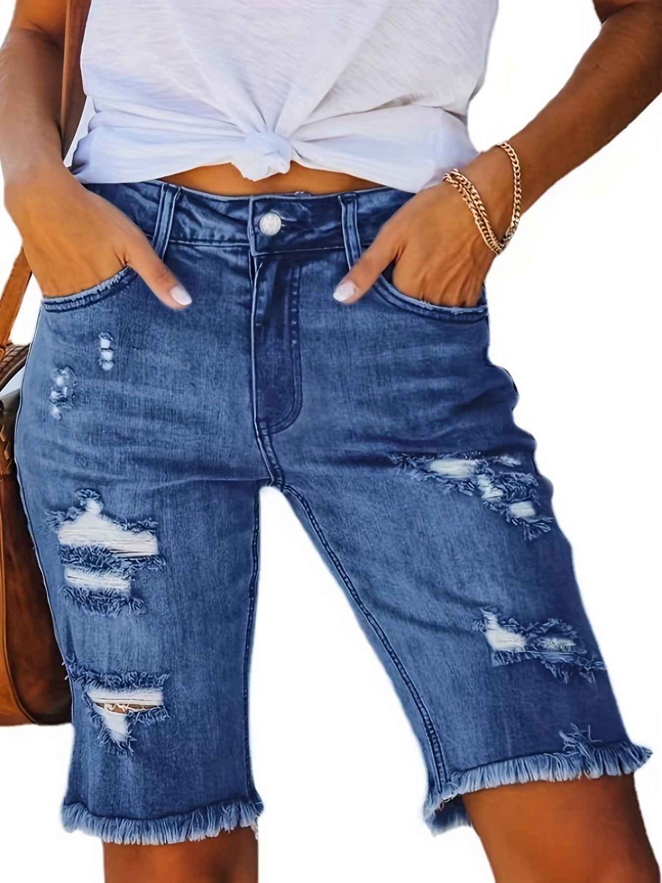 Dam Bermuda Shorts med Ripped Detaljer och Fransad Kant – Trendiga Jeansshorts för Sommar och Vardag