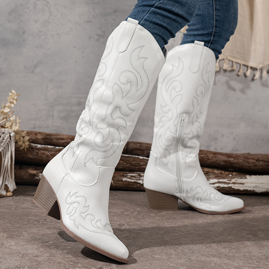 Cowboy Stövlar för Dam med Broderade Detaljer och Kilklack