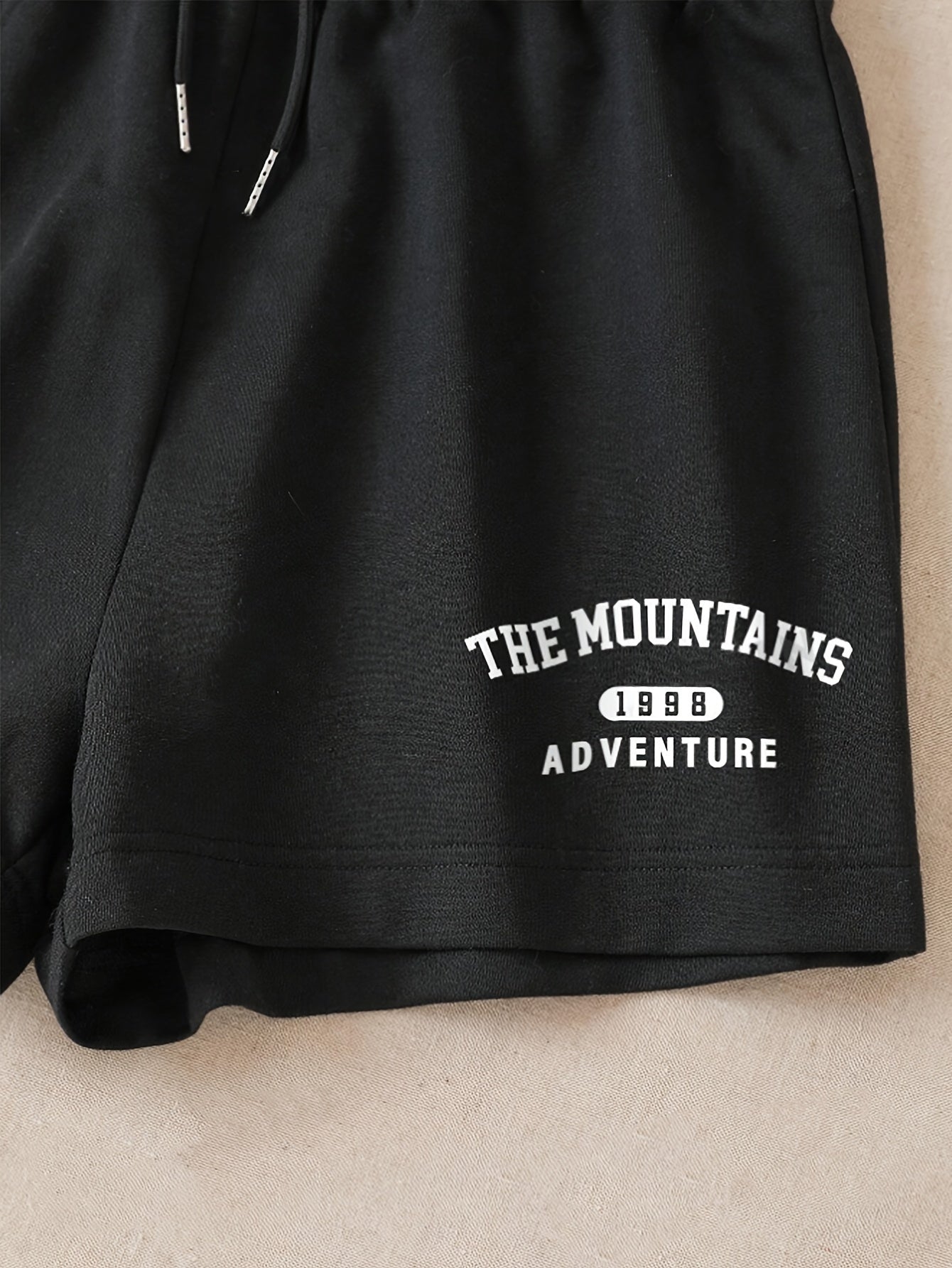 Damenset Sportigt Linne och Shorts – The Mountains Adventure – Fritid & Träning