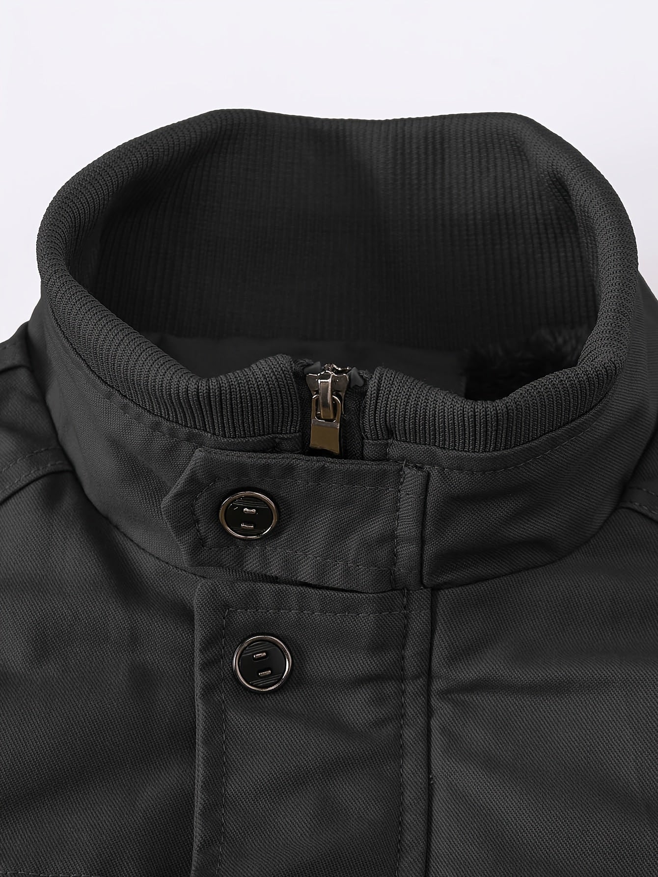Ted – Vinterjacka med Fleece Foder och Flera Fickor