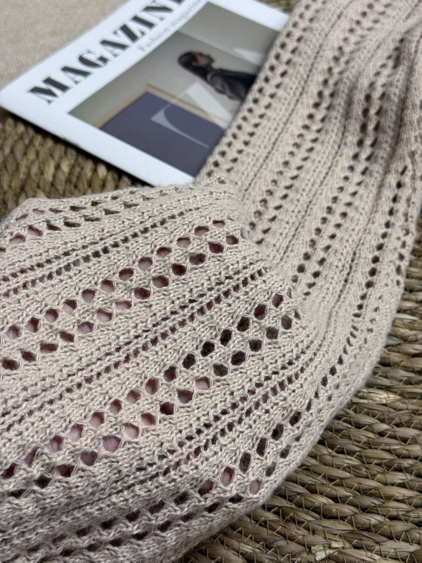 Dam Playsuit i Boho-Stil med Djup V-ringning och Knytning – Perfekt för Strand och Semester
