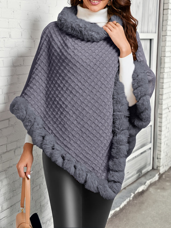 Damponcho med fuskpälsdetaljer och stickat mönster i one-size, tillgänglig i flera färger