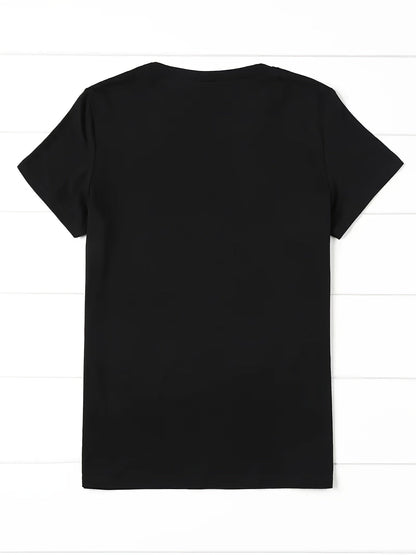 Dam T-shirt med hjärtmotiv – Trendig och avslappnad topp för vardagsbruk