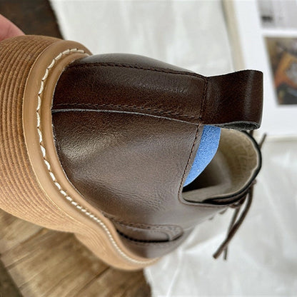 Grace – Retro Chunky Heel Skor i Hålmönster