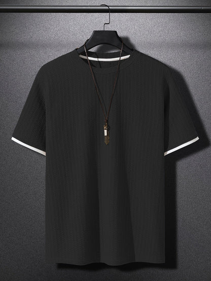 Herr T-shirt med modern struktur och avslappnad passform – trendig vardagsstil
