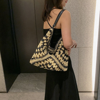 Somrig virkad handväska för kvinnor – boho-inspirerad stor tote väska med axelrem