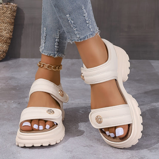 Dam Sandaler med Plattform och Chunky Sula – Elegant Sommarstil för Avslappnad och Trendig Look