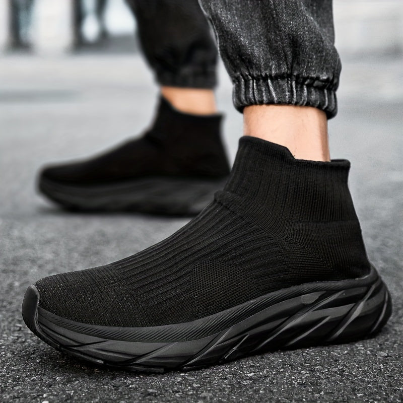Strumpsneakers med stickad ovandel och tjock sula för komfort