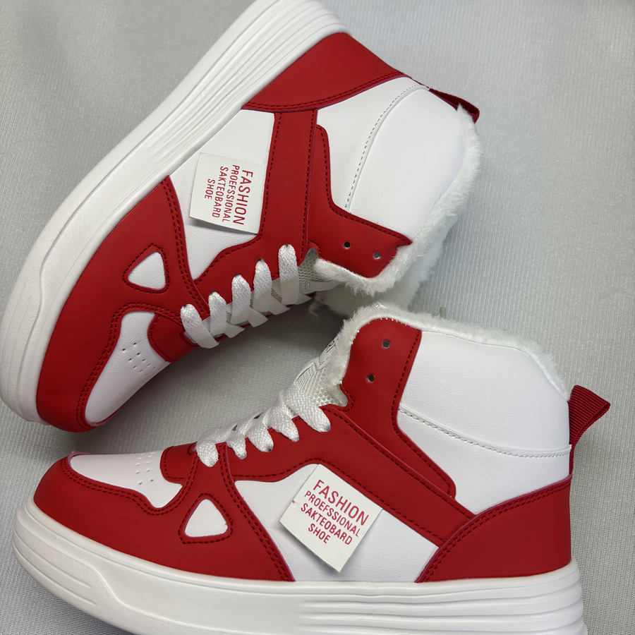 Vinterfodrade sneakers med högt skaft och snörning, tre färger