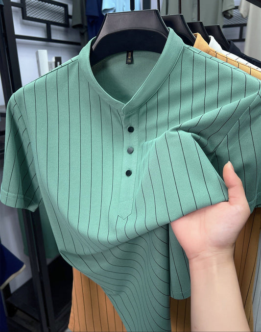 Herrskjorta med kort ärm och ståkrage – Stilren randig design för smart-casual och vardagsbruk